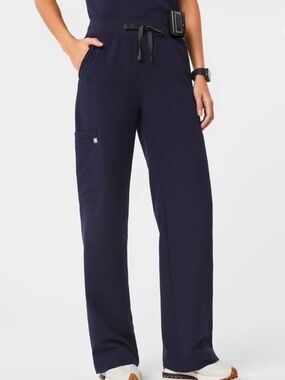High Waisted Isabel Wide Leg Scrub Pants in Navy